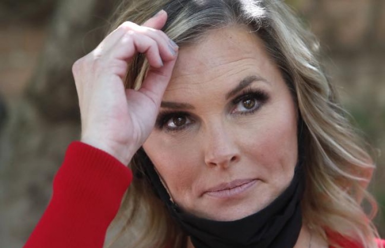 ލޮކްޑައުންގައި ސެލޫނެއް ހުޅުވުމުން ހަފުތާއަކަށް ޖަލަށް