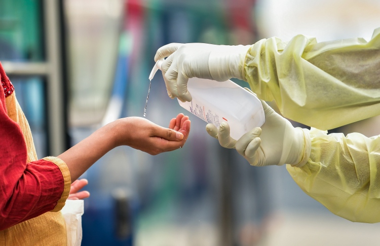 އިތުރު 25 މީހަކު ޕޮޒިޓިވްވެ ޖުމްލަ އަދަދު 790