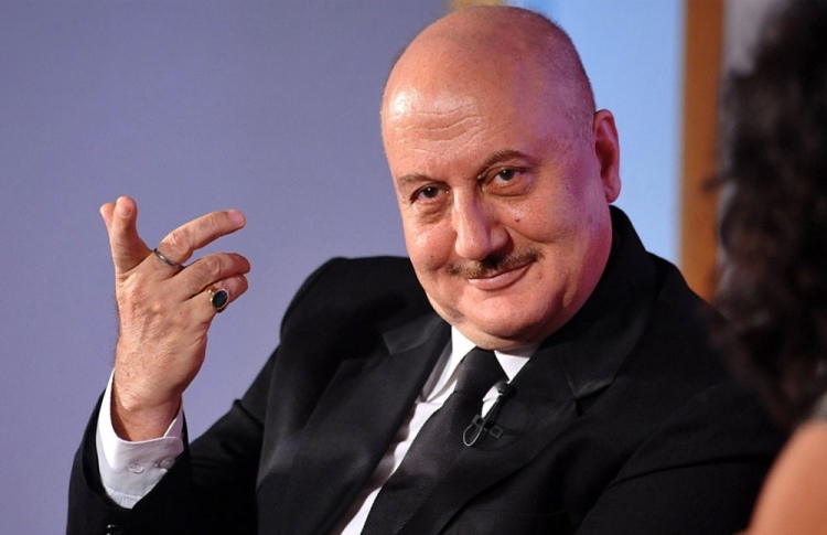 އަނޫޕަމްގެ އިންސްޕިރޭޝަނަކީ ހޮލީވުޑްގެ ދެ ތަރިއެއް