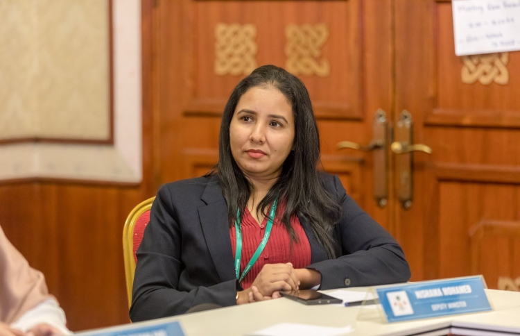 ނިޝާމާ އާއި އަސްލަމް ކޮމިޓީއަށް ހާޒިރުކުރަން އަމުރެއް