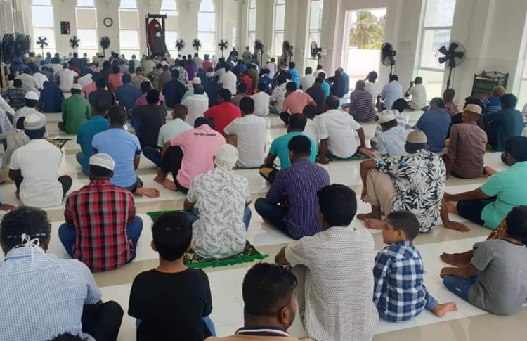 ރޯދައިގެ ފަހު ހުކުރު ޖަމާއަތުގައި، ބޮޑު އުފަލެއް