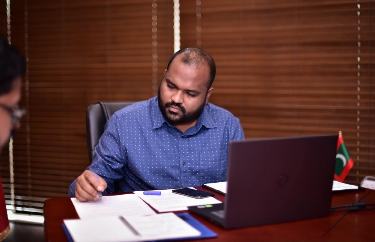 މިއީ ޓޫރިސްޓުން އަތުން ޓެކްސް ނަގަންވީ ވަގުތެއް ނޫން