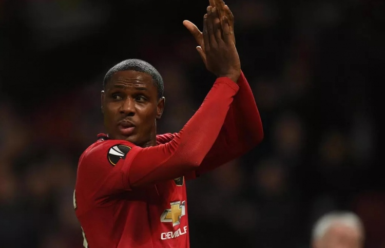 ޔުނައިޓެޑް ދޫކޮށް އިގާލޯ އެނބުރި ޗައިނާ އަށް؟