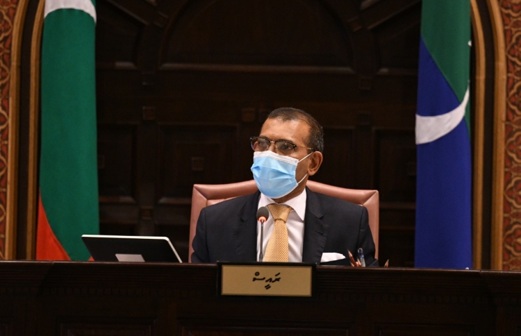 އިދިކޮޅުގެ "އާނބަސް" ނުލިބުމުން ވޯޓު ހޯމަދުވަހުގެ ރޭ