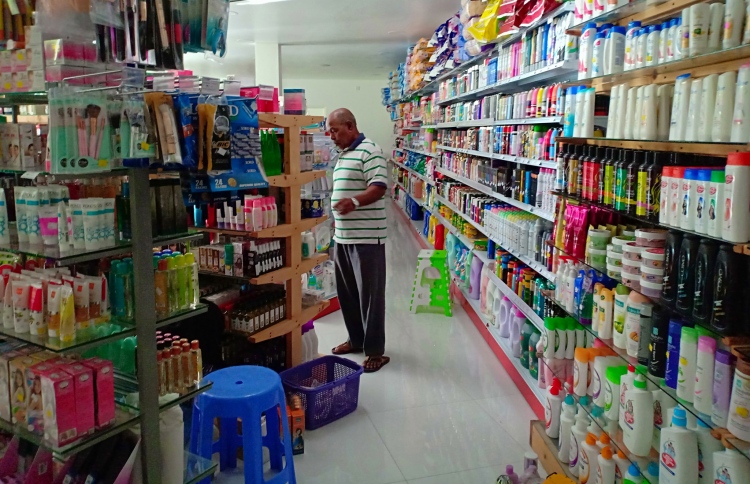 އައްޑޫގެ ފިހާރަތައް ރޭގަނޑު ބަންދު، ޑެލިވަރީ ވެސް ނެތް