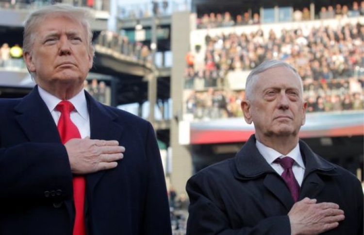 ޓްރަމްޕް މަސައްކަތް ކުރައްވަނީ ގައުމު ބައިބައި ކުރަން