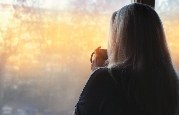 ލޮކްޑައުންގައި އަންހެނުންނަށް ނަފްސާނީ މައްސަލަތައް ގިނަ