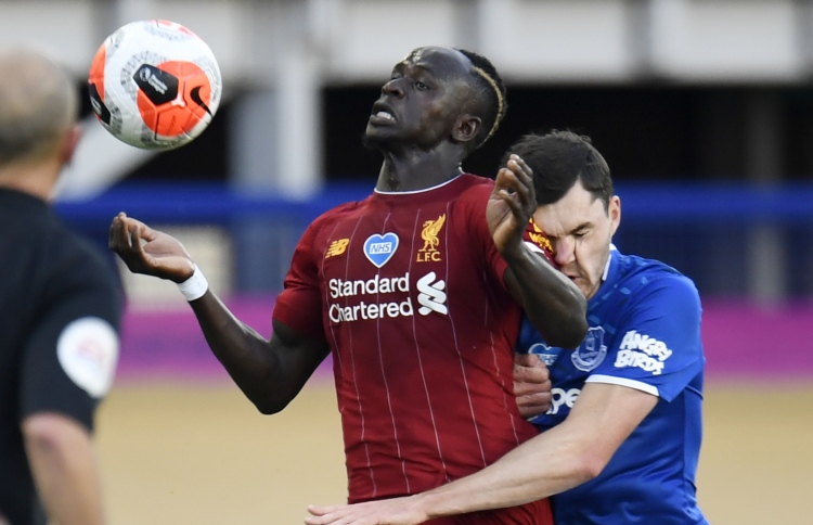 އެވަޓަން އިން ލިވަޕޫލް ހިފަހައްޓައިފި