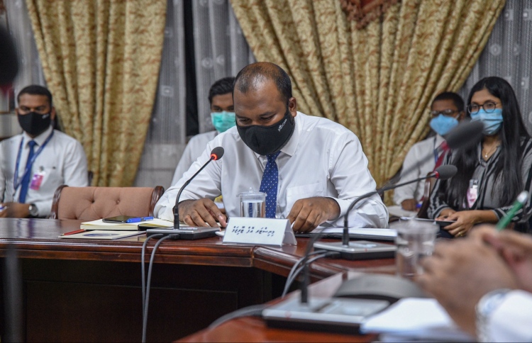 ދިވެހިންނަށް އިސްކަންދޭ ރިސޯޓުތަކަށް ލުއިދޭން ޖެހޭ:އަލީ