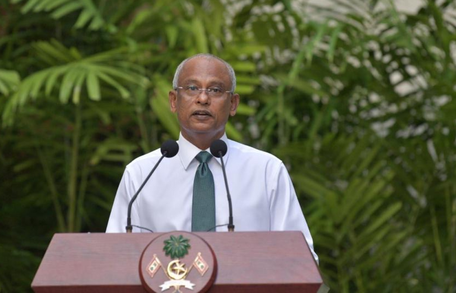 ރައީސް ނޫސްވެރިންނާ ވާހަކަފުޅު ދައްކަވަނީ -- ފޮޓޯ: ރައީސް އޮފީސް