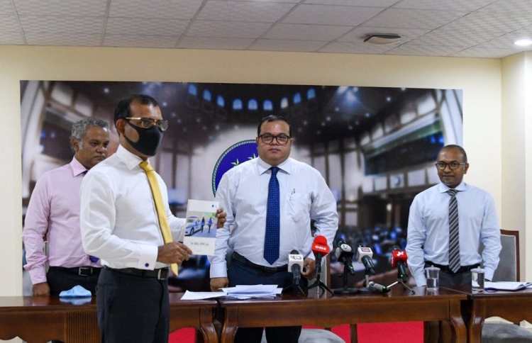 މަޖިލީހުން ފުލުހުންގެ މިނިވަންކަމަކާ ނުބެެހޭނެ: އަސްލަމް