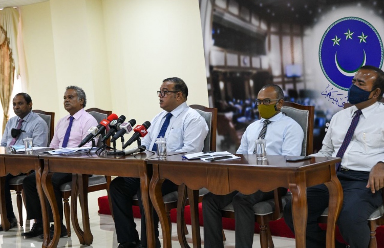 241 ކޮމިޓީގެ ރިޕޯޓުން ސިއްރުކުރި ބައިތައް ހާމަވެއްޖެ