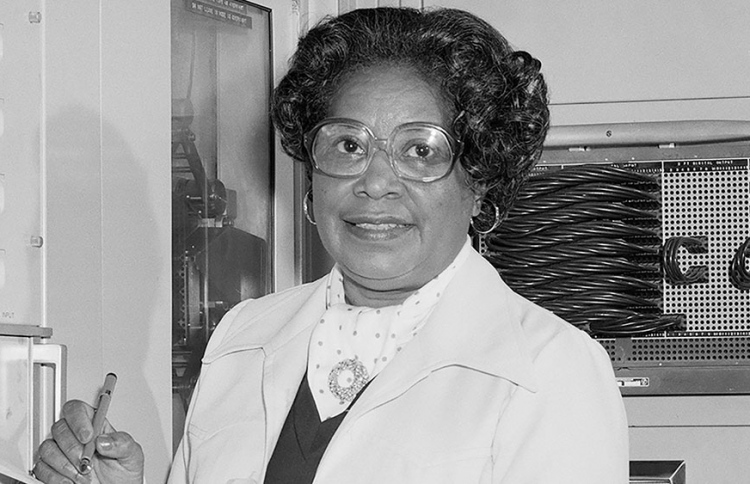 ނާސާ ހެޑްކުއާޓަރުގެ ނަން ކަޅު ނަސްލުގެ އަންހެނަކަށް