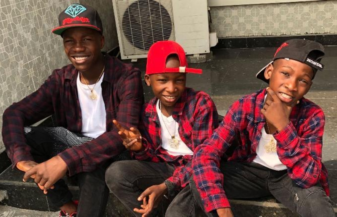 އެކްސްޓްރެކްޝަންގެ ޓްރެއިލާ ކުޅެގެން ހޮލީވުޑަށް