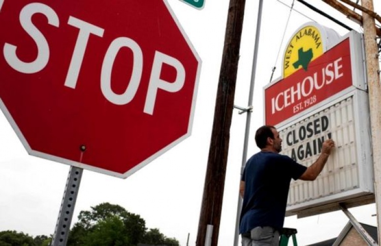 ކޭސްތައް އިތުރުވެ ފްލޮރިޑާ އާއި ޓެކްސަސް "ބަންދު"