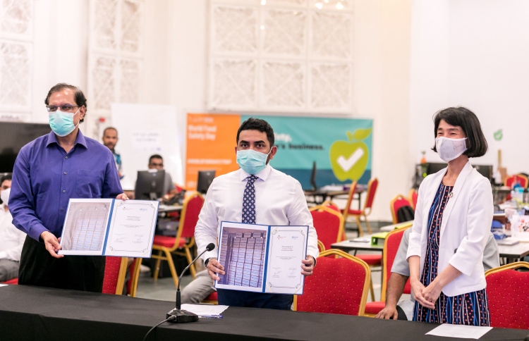 6ރަށެއްގައި ކޮވިޑަށް ޓެސްޓުކުރާނެ ކާޓްރިޖް ހަދިޔާކޮށްފި