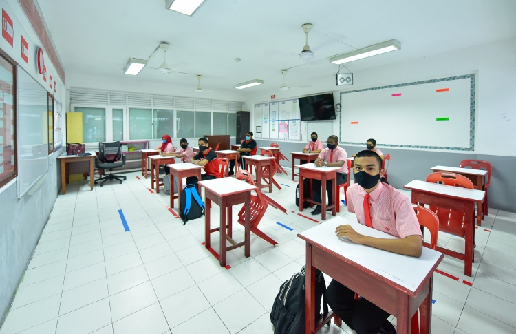 އަންނަ މަހު ގްރޭޑު 7-8 އަށް ކިޔަވައިދޭން ފަށަނީ