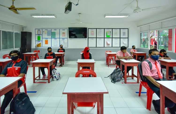 ދަރިވަރުންނަށް 1،500 ޑޮންގްލް ހޯދަނީ