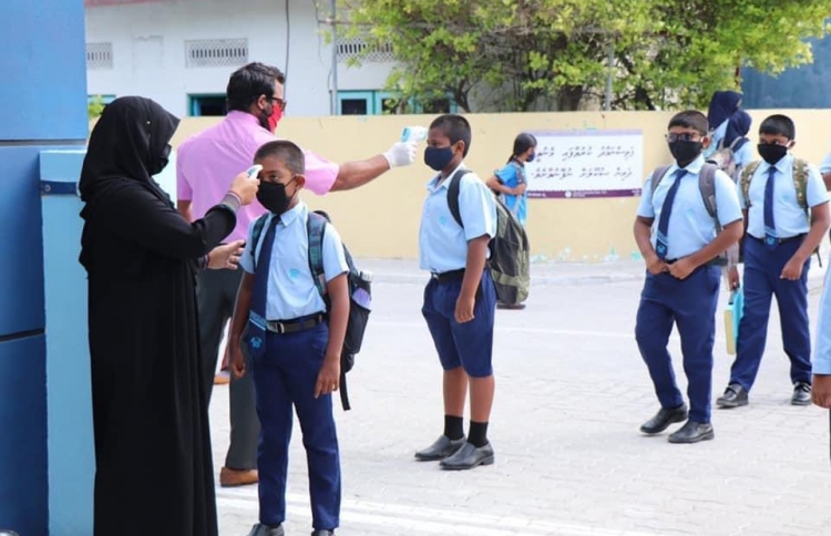 ރާއްޖޭން ބޭރުން އަންނަ ދަރިވަރުން ކަރަންޓީނު ވާންޖެހޭނެ