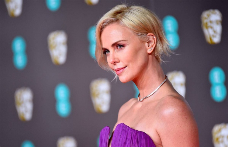 ގޭގައި ކިޔަވައިދިނުން އެކްޝަން ފިލްމެއްހާ އުނދަގޫ