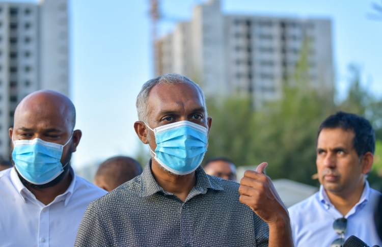 ދަފްތަރު ލިސްޓާ މެދު މުއިއްޒު ސުވާލު އުފައްދަވައިފި