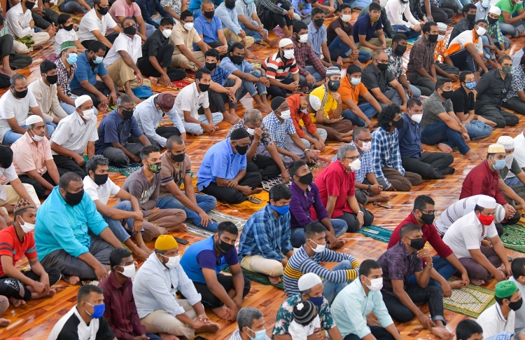 ހުރިހާ ރަށެއްގައި ވެސް ހުކުރު ހުތުބާ ކުރުކޮށްލަނީ