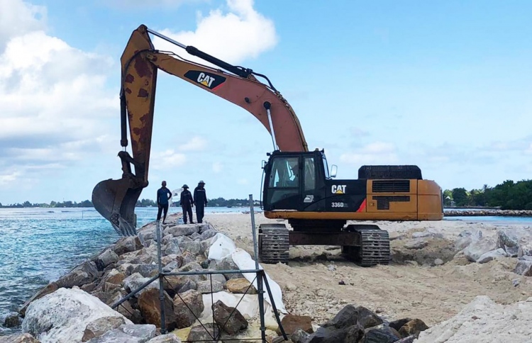 ކަރަންޓީންނުވެ، މަސައްކަތްތަކަށް ރަށްރަށަށް ދެވޭނެ