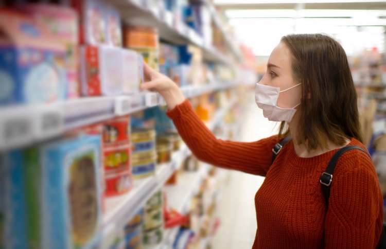 ވެކްސިން ފުރިހަމަކުރާ މީހުންނަށް އެމެރިކާގައި ލުއި ދީފި