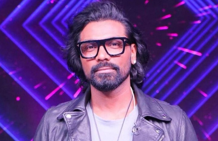 މަލައިކާގެ ބަދަލުގައި ރެމޯ