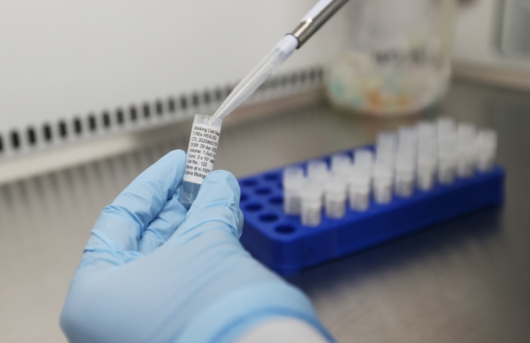 ރަޝިޔާގެ ވެކްސިން ވެސް ޓެސްޓްކޮށްފި، ކާމިޔާބު