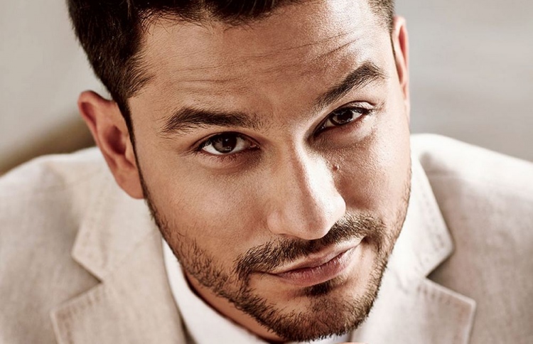 ބޮލީވުޑްގެ ޚަބަރުތައް ކުރުކޮށް