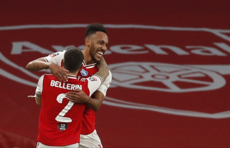 ސިޓީ ބަލިކޮށް އާސެނަލް އެފްއޭ ކަޕް ފައިނަލަށް