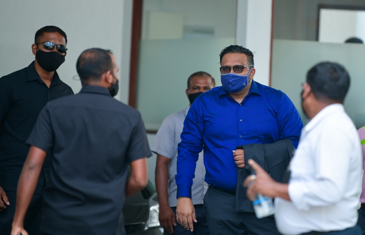 އަދީބު ގެއަށް ބަދަލުކުރީ މެޝިނެއް ބޭނުންކުރާތީ:އިމްރާން