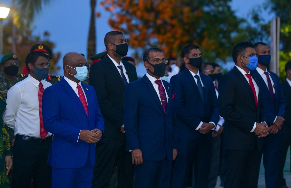 މާލެ: ޖުލައި 26، 2020- ރާއްޖޭގެ 55 ވަނަ މިނިވަން ދުވަހުގެ މުނާސަބަތުގައި ދިދަ ނެގުމަށް ޖުމްހޫރީ މައިދާނުގައި ބޭއްވި ރަސްމިއްޔާތުގެ ތެރެއިން.---ފޮޓޯ: އަހުމަދު އަވްޝަން/މިހާރު