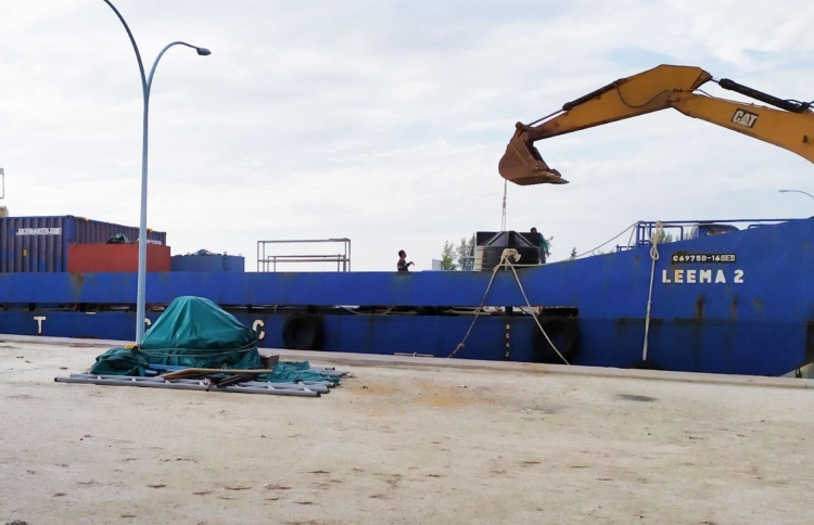 ރަސްމާދޫ ބަނދަރުގެ މަސައްކަތް ފަށައިފި