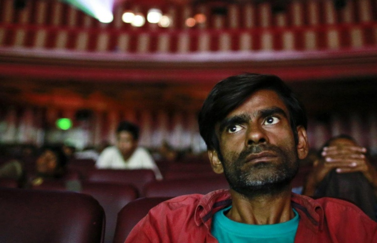 ކަރްނާޓަކާގައި ފިލްމު ޓިކެޓެއް 200 ރުޕީސްއަށް