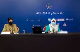 Health Emergency Operations Centre (HEOC)’s Spokesperson Dr Nazla Rafeeq (R) speaking at a press briefing held by the centre. PHOTO: HEOC 