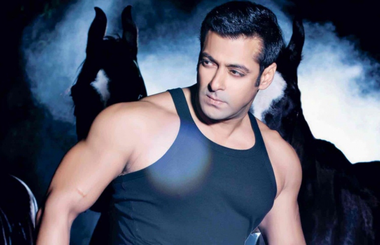 ސަލްމާނާ ގުޅުވައި ކަޕިލްގެ ޝޯ ބޮއިކޮޓްކުރަން ގޮވަނީ