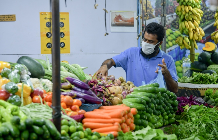 މުއްދަތު ހަމަވެ، މާރުކޭޓްގެ ގޮޅިތައް އަލުން ކުއްޔަށް