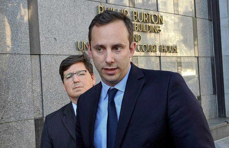 ގޫގުލް އިން ވައްކަންކުރުމުން 18 މަހުގެ ޖަލު ހުކުމެއް