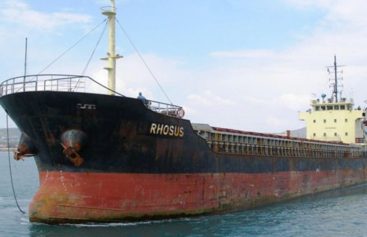 ބޭރޫތުގެ ގުދަނެއްގައި ކެމިކަލް ރައްކާކުރަން ޖެހުނު ގޮތް