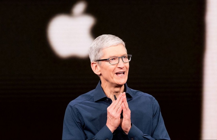 ޓިމް ކުކް ވެސް 100 ބިިލިއަން ޑޮލަރު ކްލަބަށް