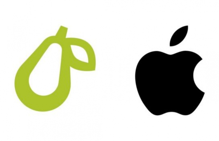 އެޕަލްގެ ލޯގޯ އާއި ޕެއާޒްގެ ލޯގޯ.