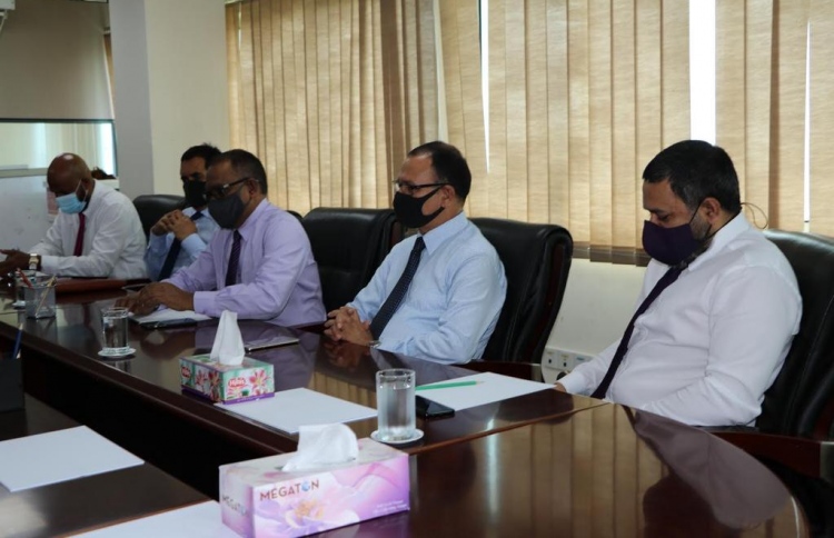 ވަކީލުންނާ ބައްދަލުކުރެވޭނެ ގޮތް ހަދައިދޭން އެދިއްޖެ