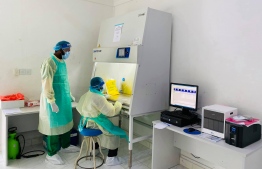 Health Professionals at the Dr Abdul Samad Memorial Hospital in Thinadhoo, Gaafu Dhaalu Atoll, conducting COVID-19 diagnostic tests. PHOTO: DR ABDUL SAMAD MEMORIAL HOSPITAL