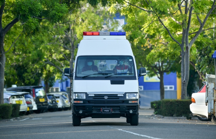 މާލޭގެ އިމާރާތަކުން މީހަކު ވެއްޓިގެން ފަރުވާދެނީ