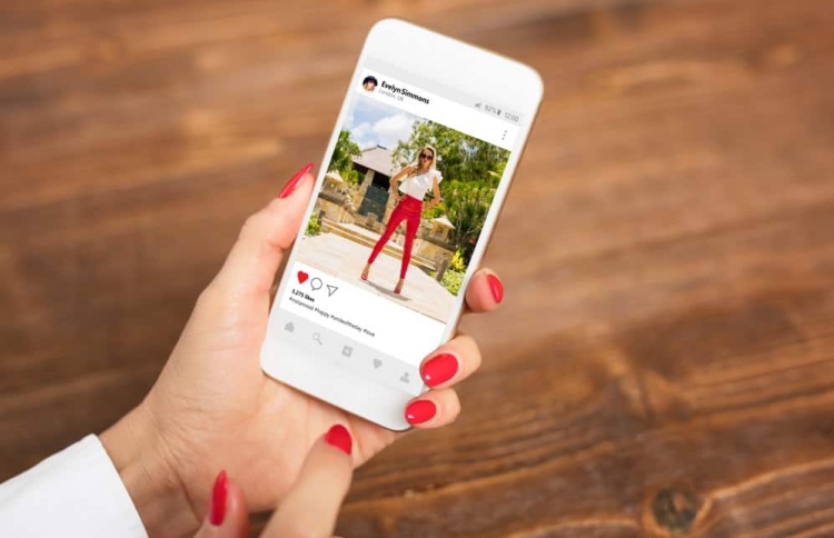 އިންސްޓަގްރާމްގައި ފޭކް ލައިކް ވިއްކާތީ ދައުވާކުރަނީ