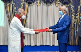Rohana Bedagge, the new High Commissioner-designate of Sri Lanka to Maldives, presents his credentials to President Ibrahi Mohamed Solih on August 31, 2020. PHOTO/PRESIDEN'T'S OFFICE