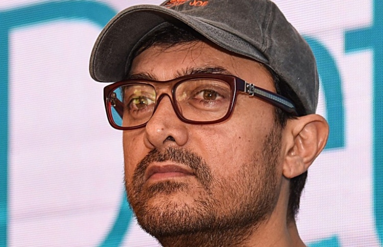 އާމިރު ޚާން ކޮވިޑް-19 އަށް ޕޮޒިޓިވްވެއްޖެ