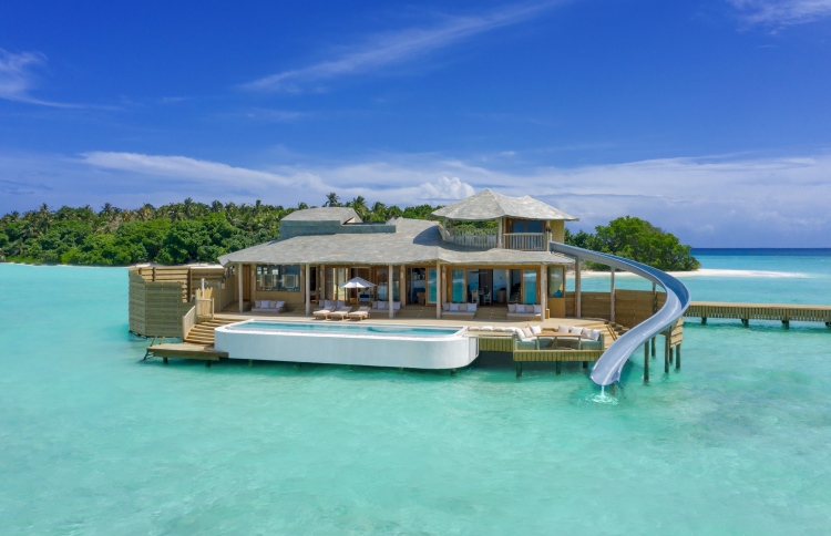 އީވާގެ އަލްބަމުން އަގުބޮޑު ސޮނެވާފުށި